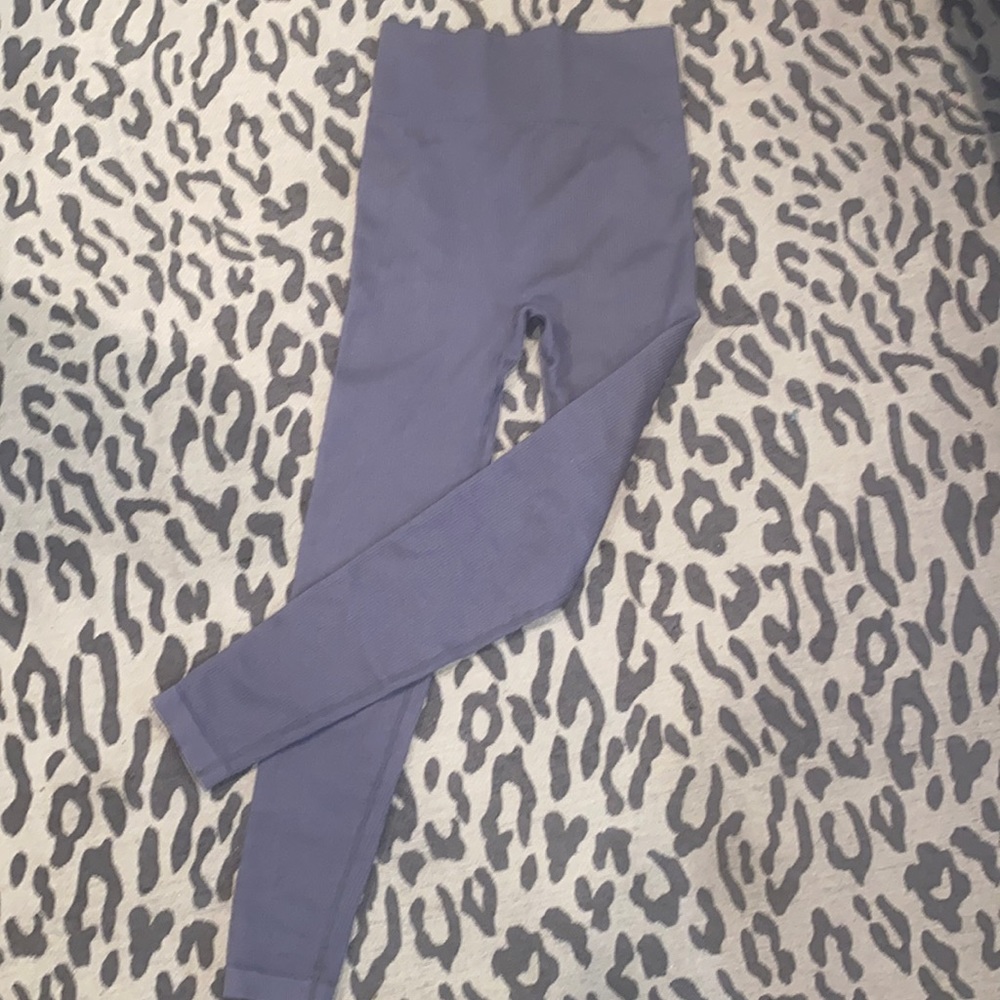 Seamless ribbed leggings